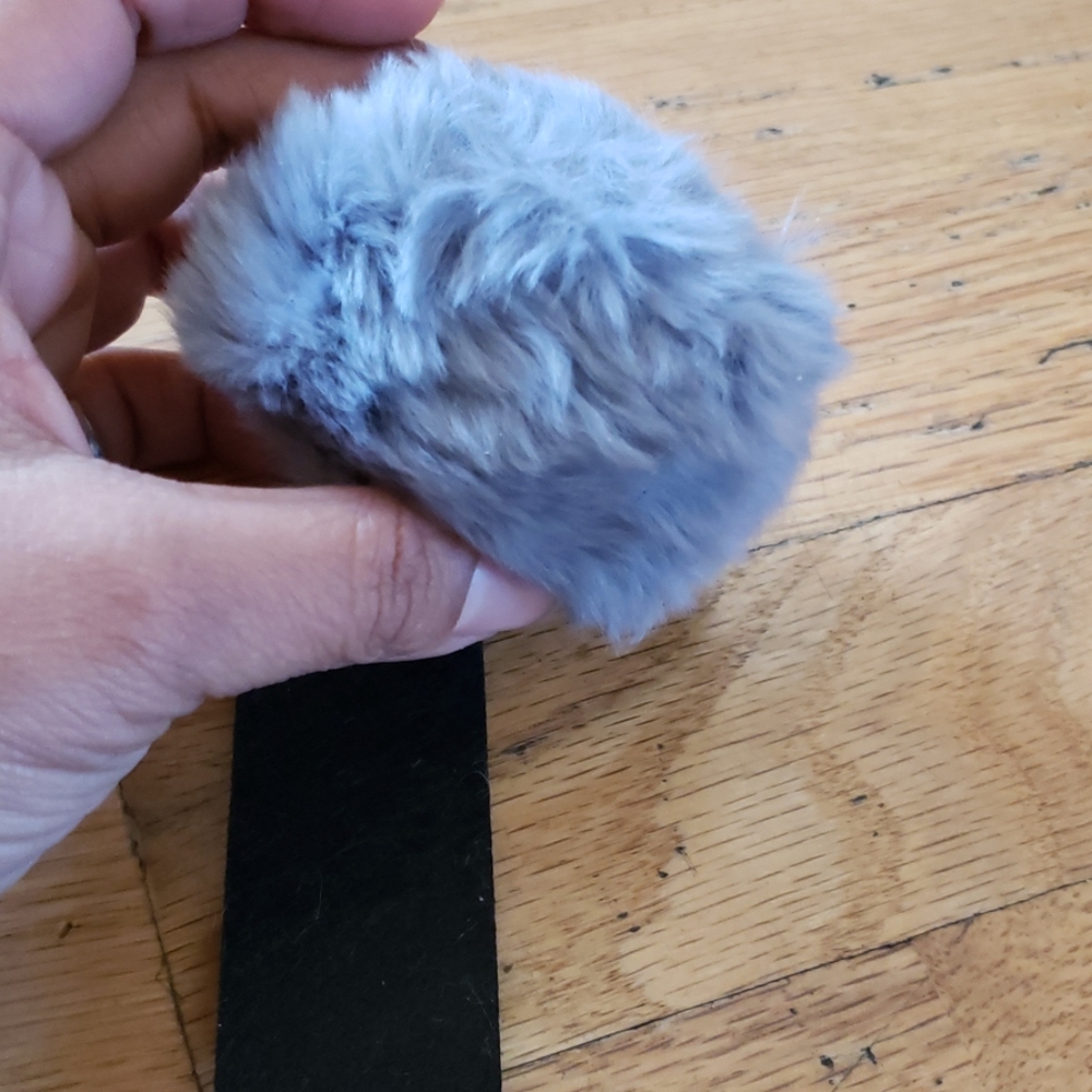 Genuine fox fur pom pom keychain bags charm NEW - Picture 2 of 3